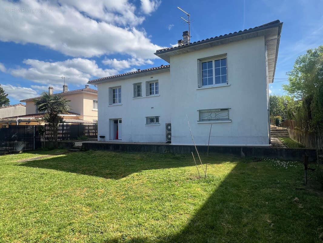 Maison à VILLENEUVE-SUR-LOT