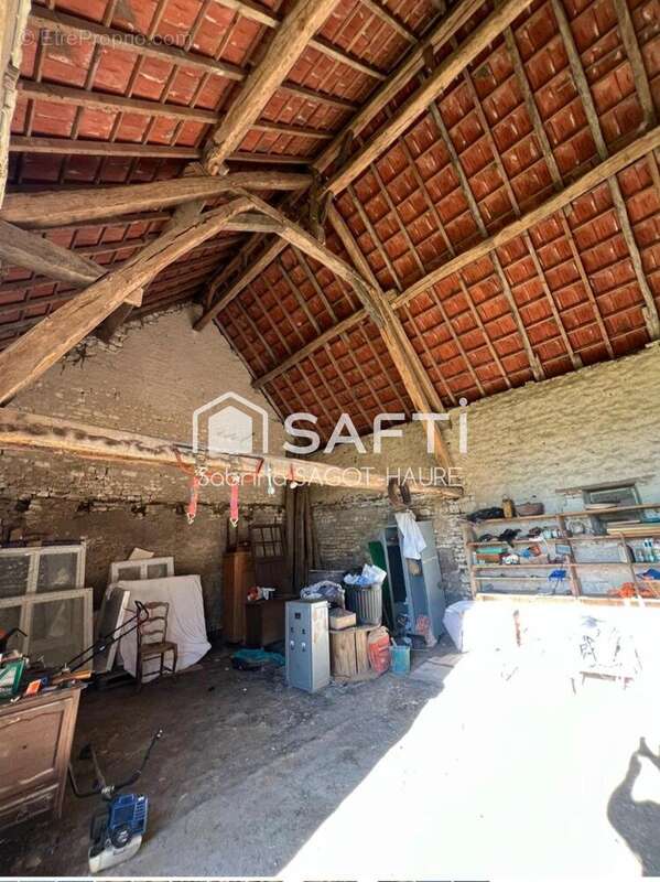 Photo 6 - Maison à CHEZAL-BENOIT