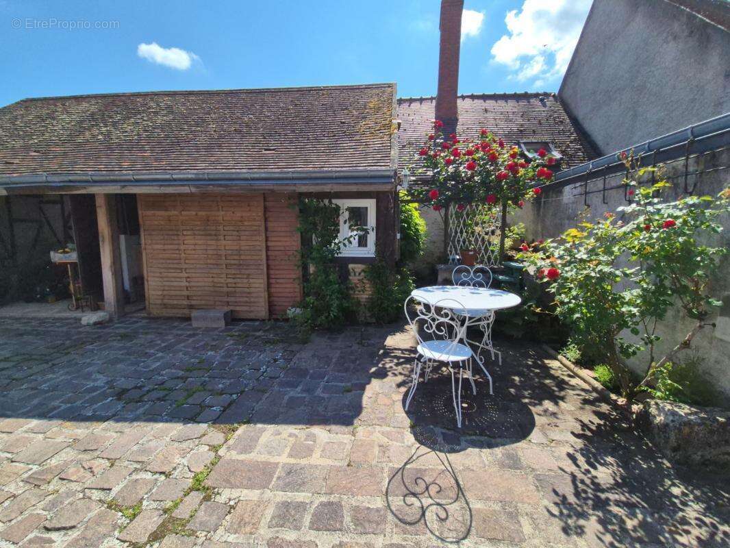 Maison à CHEMILLE-SUR-INDROIS