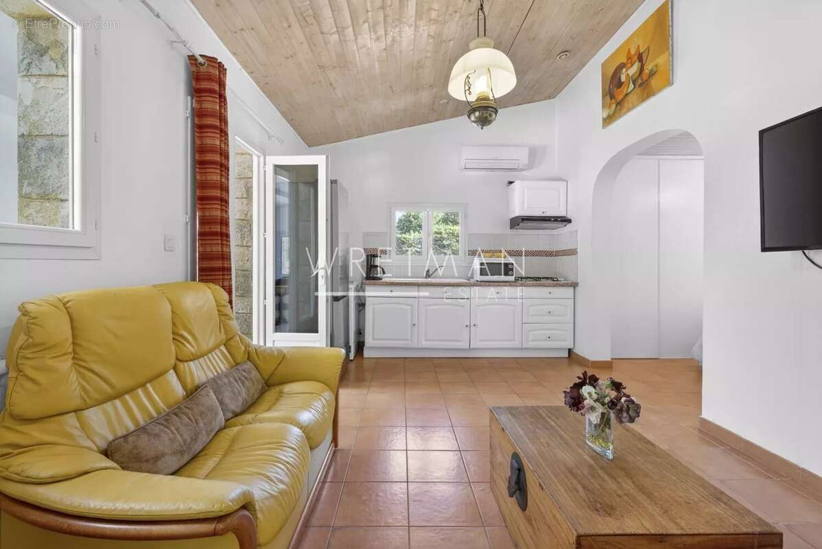Maison à FAYENCE