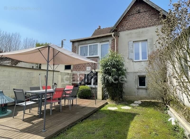 Maison à TERGNIER
