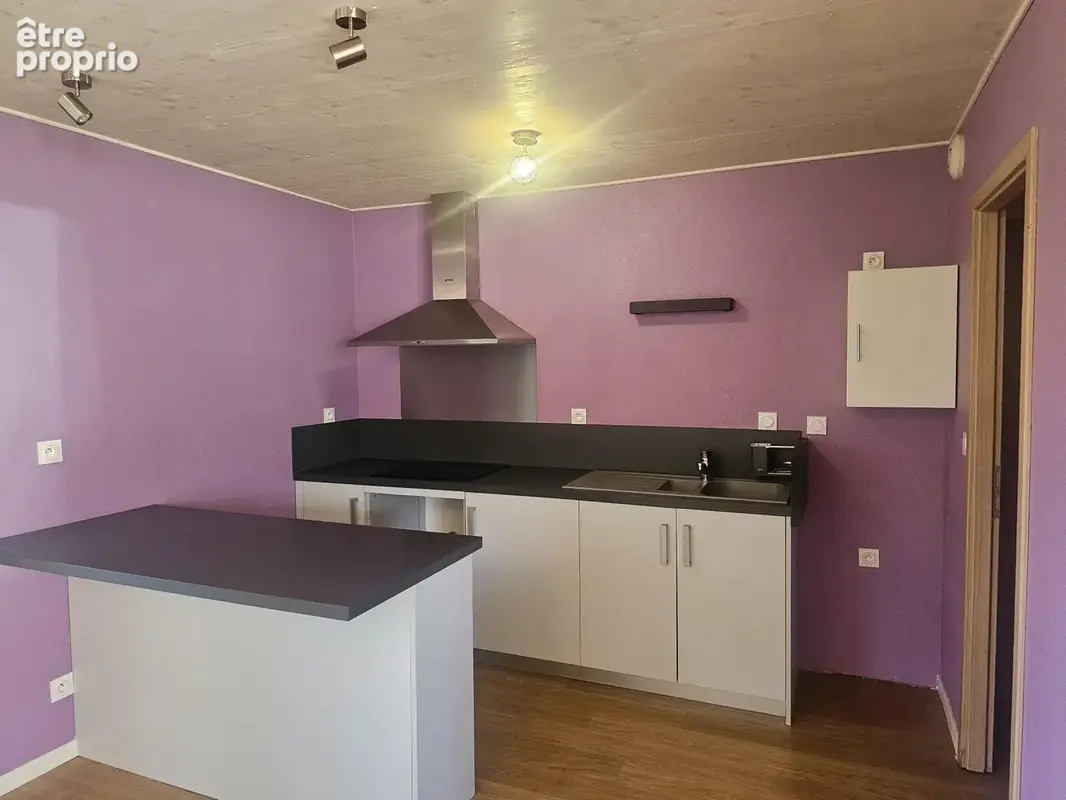 Maison mitoyenne à Etalans - photo 5