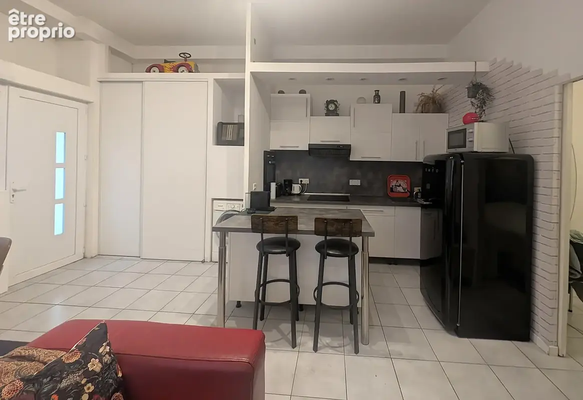 Appartement deux pièces rez de chaussée centre ville de Sète - photo 2