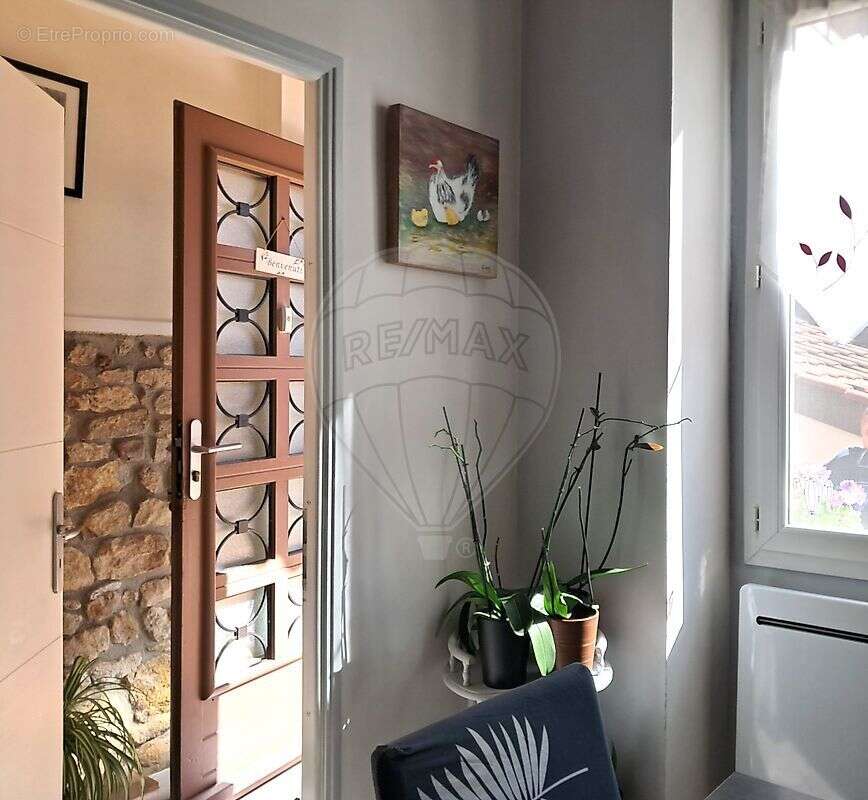 Maison à LUCENAY