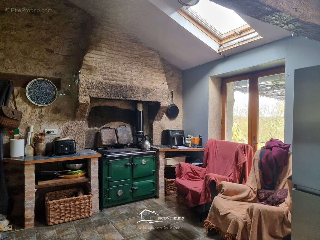 Maison à VASLES