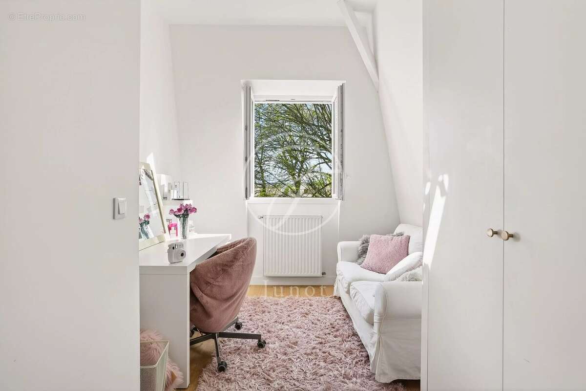 Maison à LE VESINET