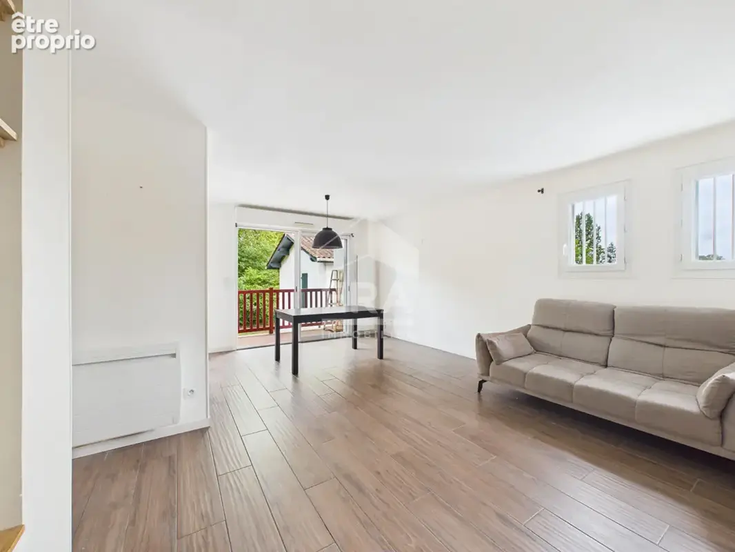 Cambo-Les-Bains - Vente Appartement T3 - Calme et Lumineux - photo 2