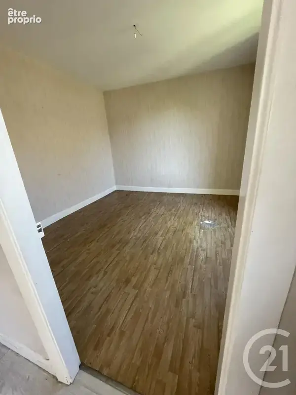 Maison 6 pièces 92 m² à vendre à Aurillac (15000) - photo 11