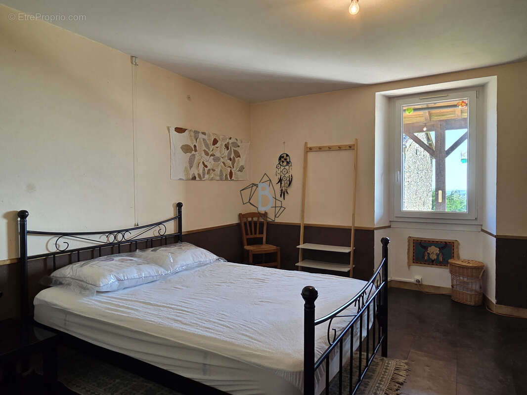 Corps de ferme T5 -100m2 - Pampelonne - photo 4