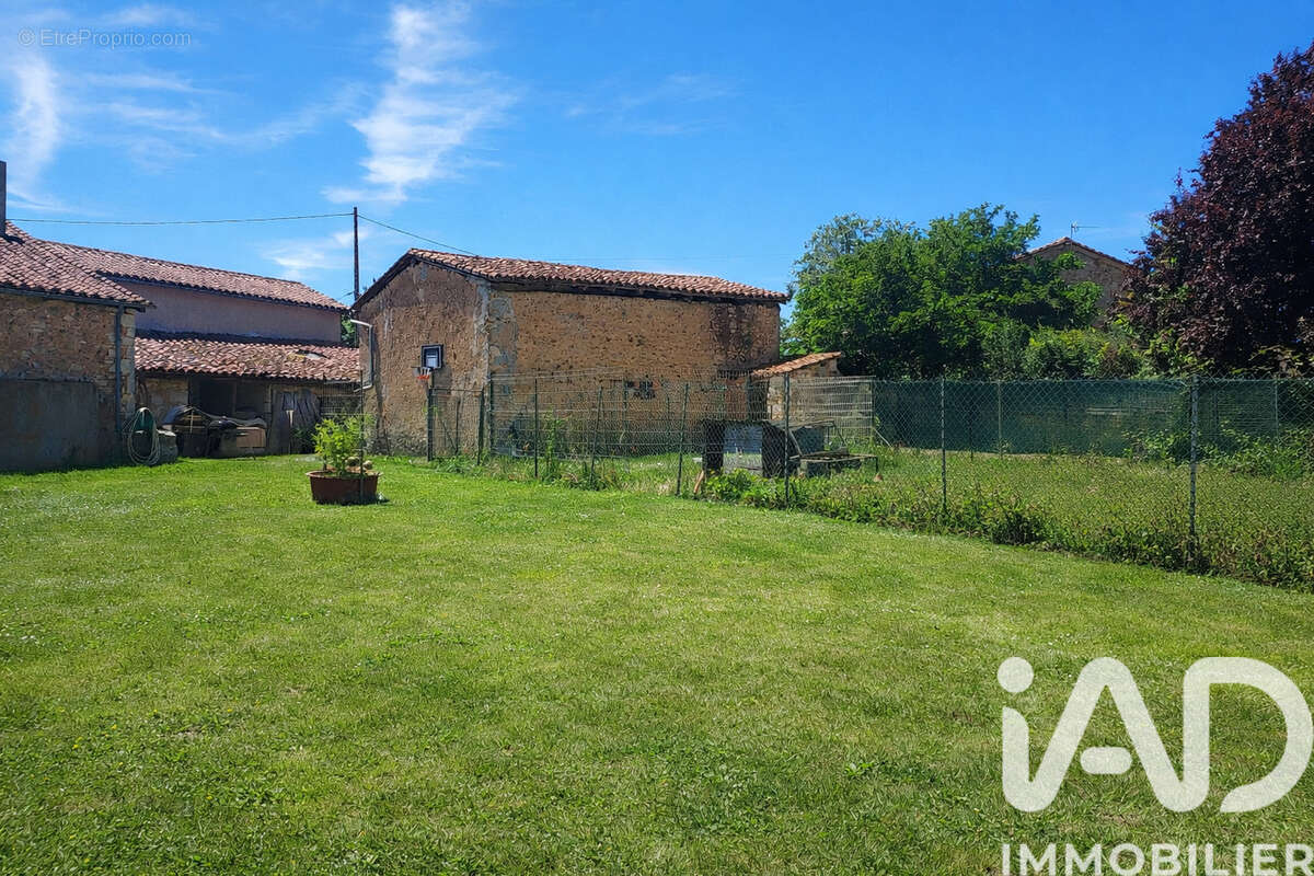 Maison 118 m² à Les Pins  - photo 3