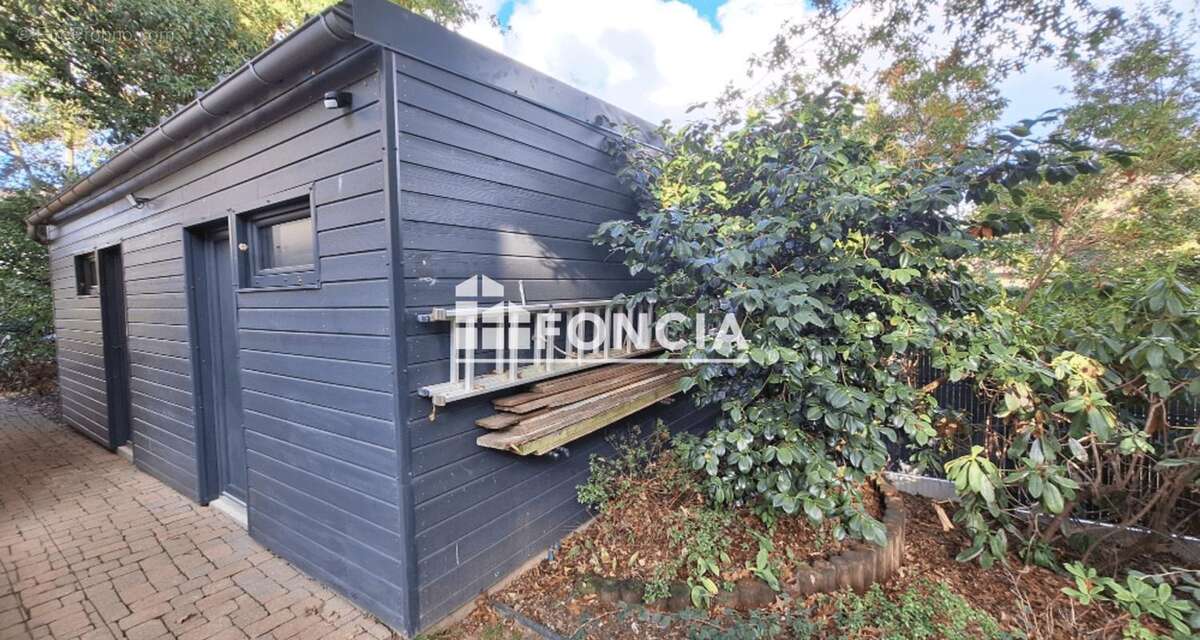 Maison à CHARTRES-DE-BRETAGNE