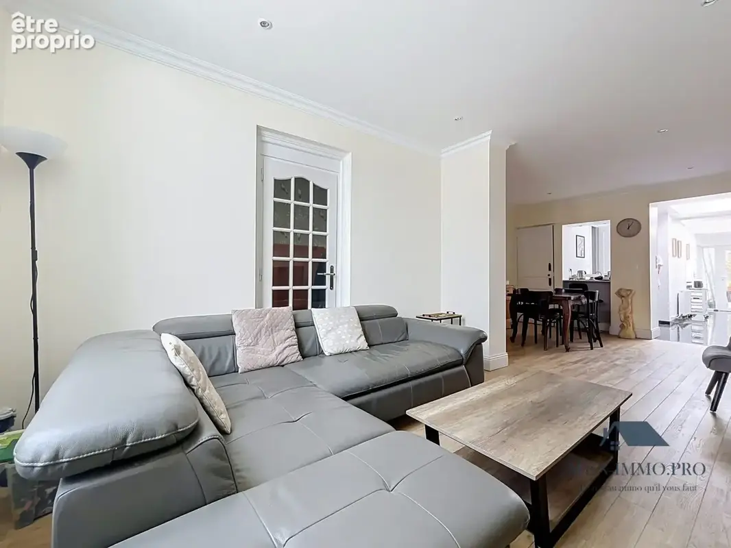 Maison 113 m² à Armentieres  - photo 4