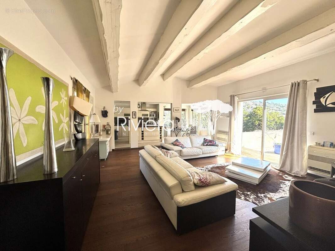 Maison à CAVALAIRE-SUR-MER