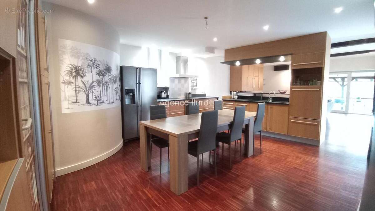 1668444213685 - Maison à OLORON-SAINTE-MARIE