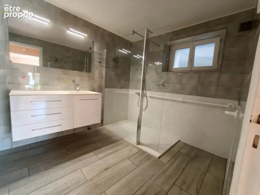 Maison en pierre de 177 m² avec jardin et appartement indépendant – Saint-Juéry le Haut - photo 11