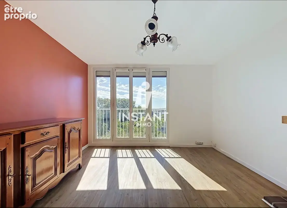 Appartement 3 pièces 56 m² à vendre à Charenton-Le-Pont (94220) - photo 2