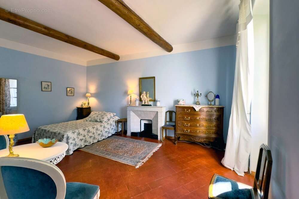 Maison à VAISON-LA-ROMAINE