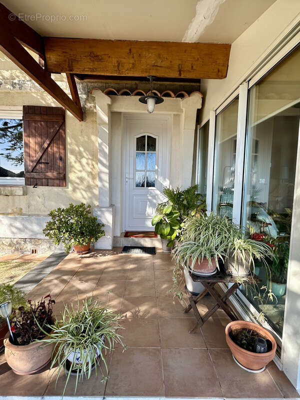 Maison à SOLLIES-VILLE