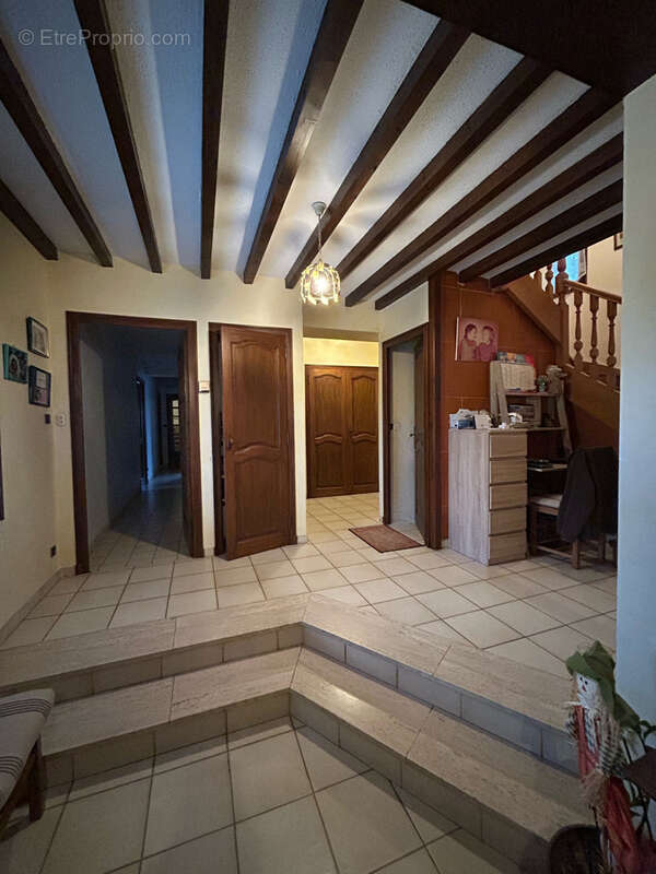 Maison à GRANGES-LES-BEAUMONT