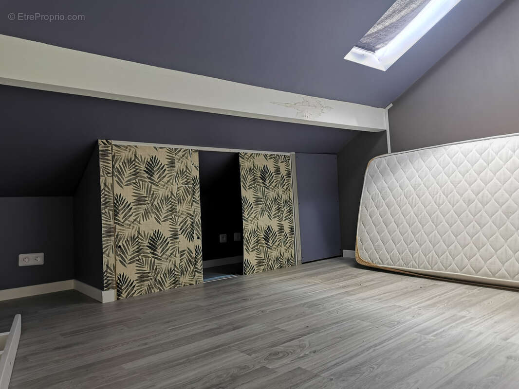 Maison à SERRIERES-DE-BRIORD