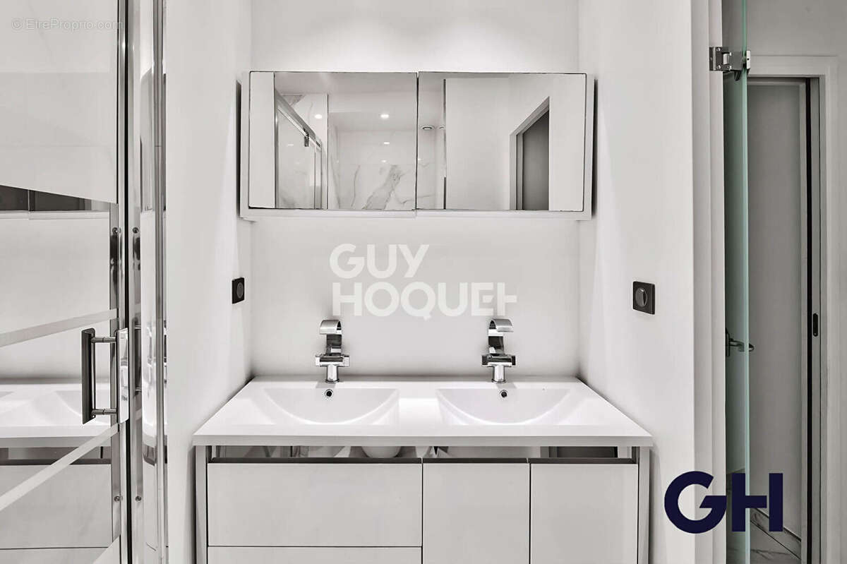 Appartement à LYON-6E