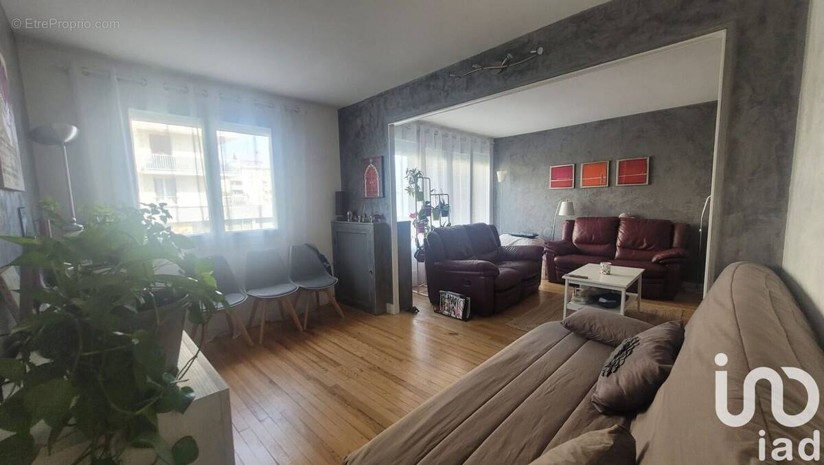 Photo 1 - Appartement à VITRY-SUR-SEINE