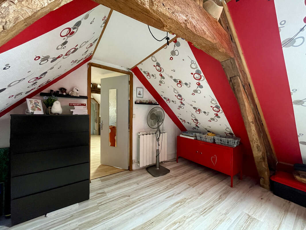 Maison à REUILLY