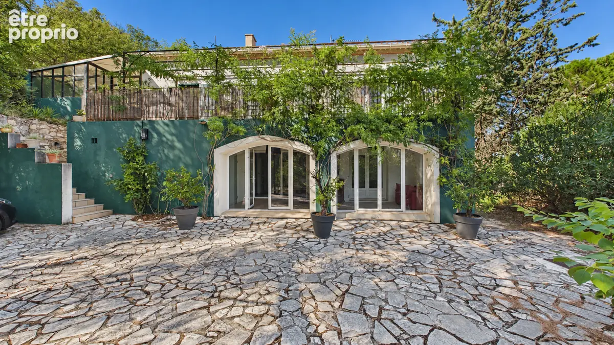Sauveterre - Maison 135 m² sur terrain arboré de 1500 m² - photo 10