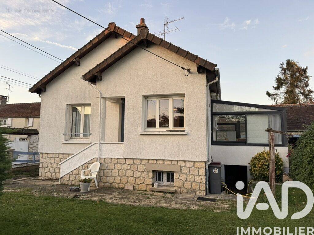 Photo 1 - Maison à LA GRANDE-PAROISSE