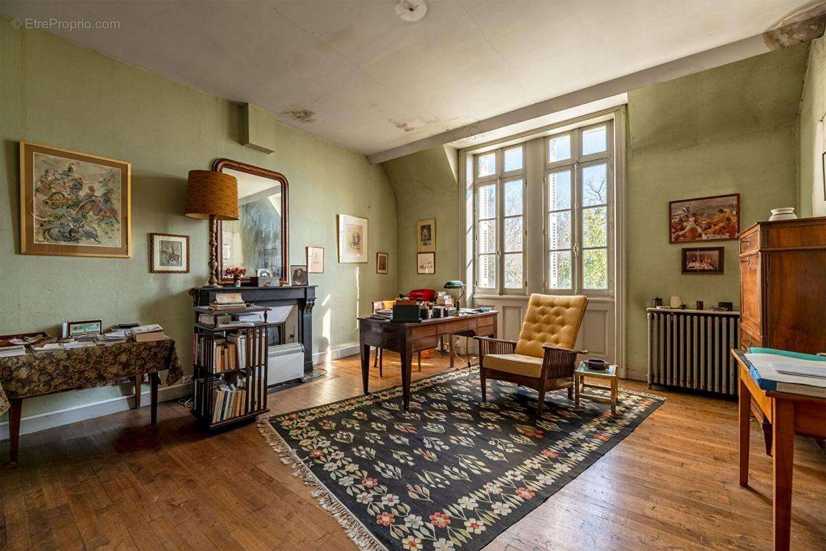 Maison à CHANCELADE