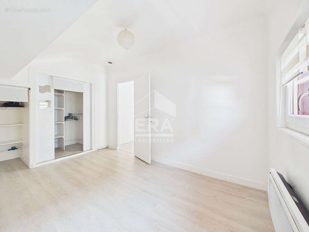 Vente - Anglet limite Biarritz - T2 -  42m² carrez/52m² utiles  cave et stationnement - photo 3