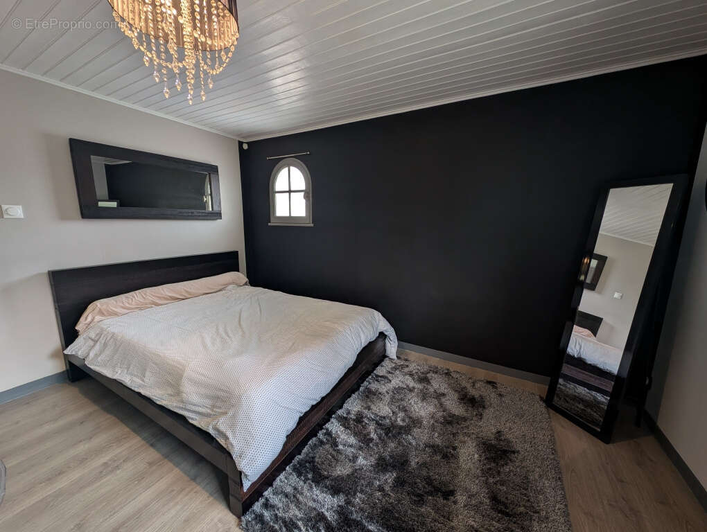 Maison à SAINT-SULPICE-ET-CAMEYRAC