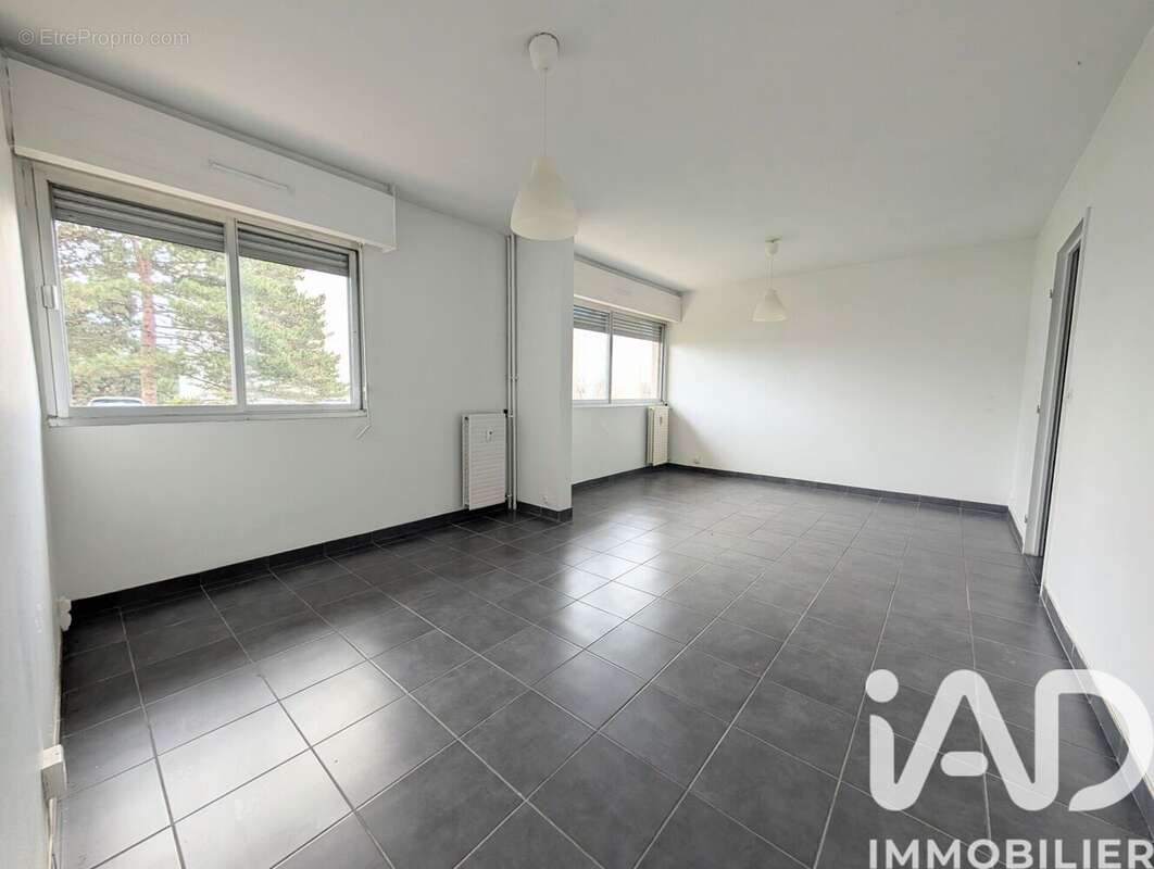 Photo 2 - Appartement à MONTLUCON
