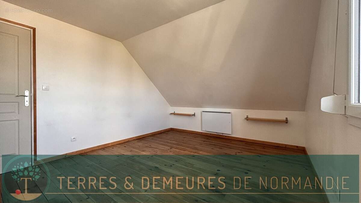 Maison à ETALONDES