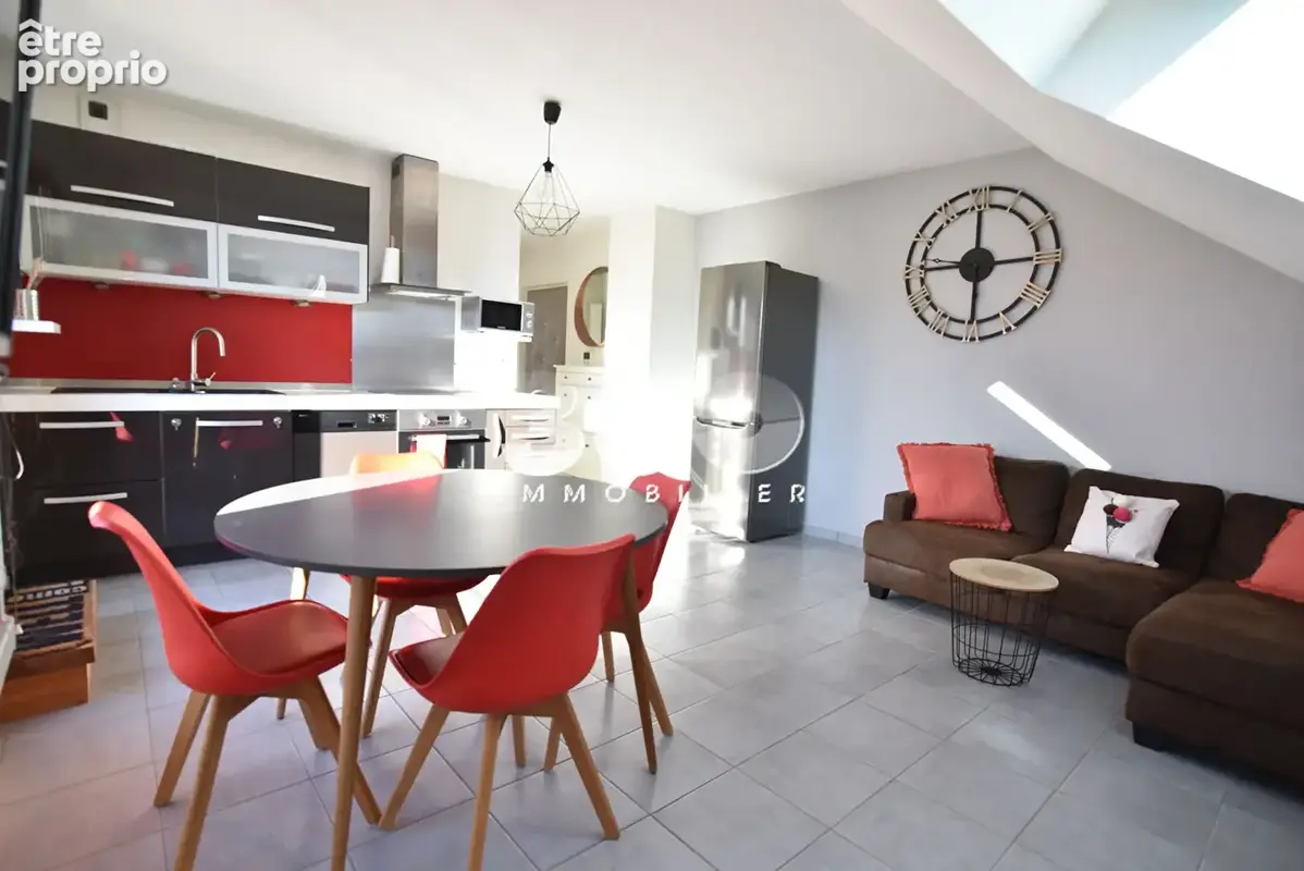 Photo Appartement à Mouxy au prix de 215 000€
