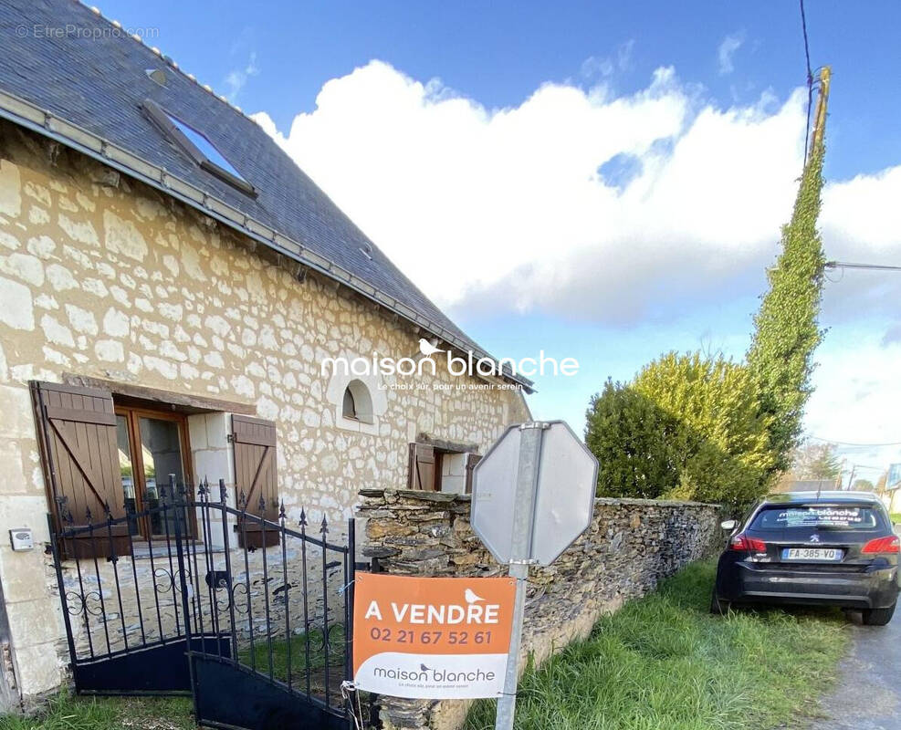 Maison à MAZE