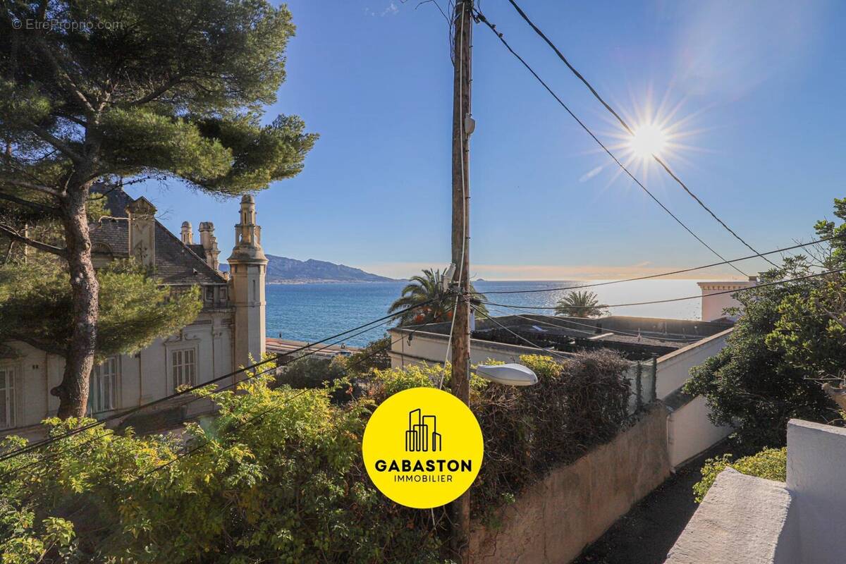 Appartement à MARSEILLE-7E