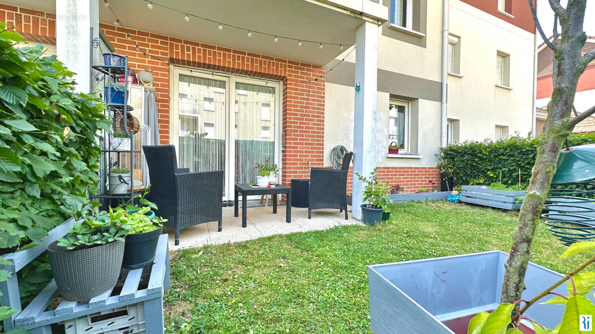 Appartement à SAINT-ETIENNE-DU-ROUVRAY