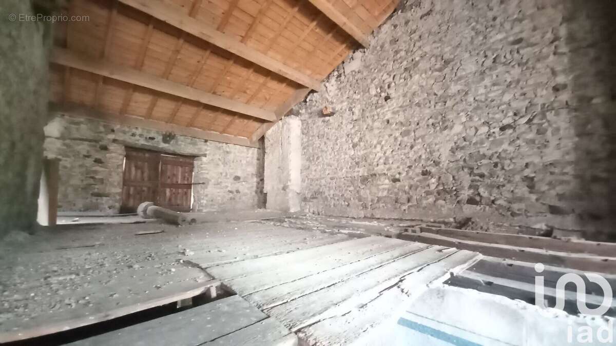 Photo 4 - Maison à SAINT-JULIEN-MOLIN-MOLETTE