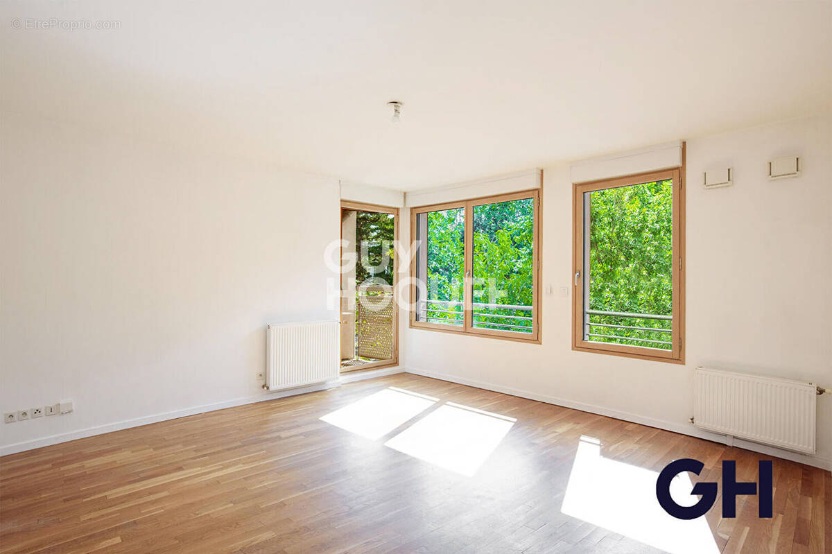 Appartement à CALUIRE-ET-CUIRE