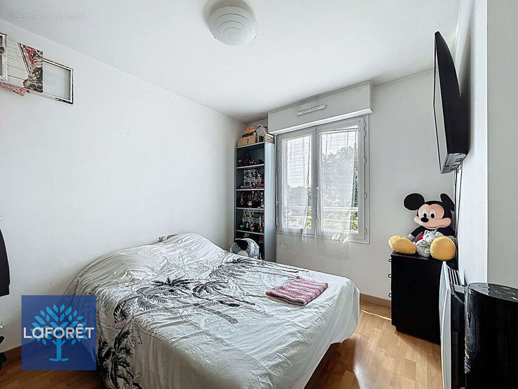 Appartement à CORBEIL-ESSONNES