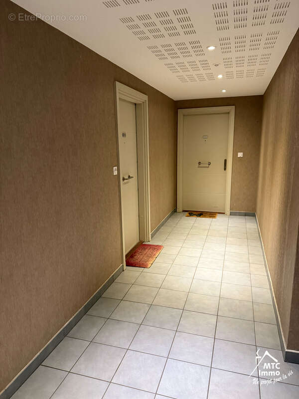 Appartement à BRON