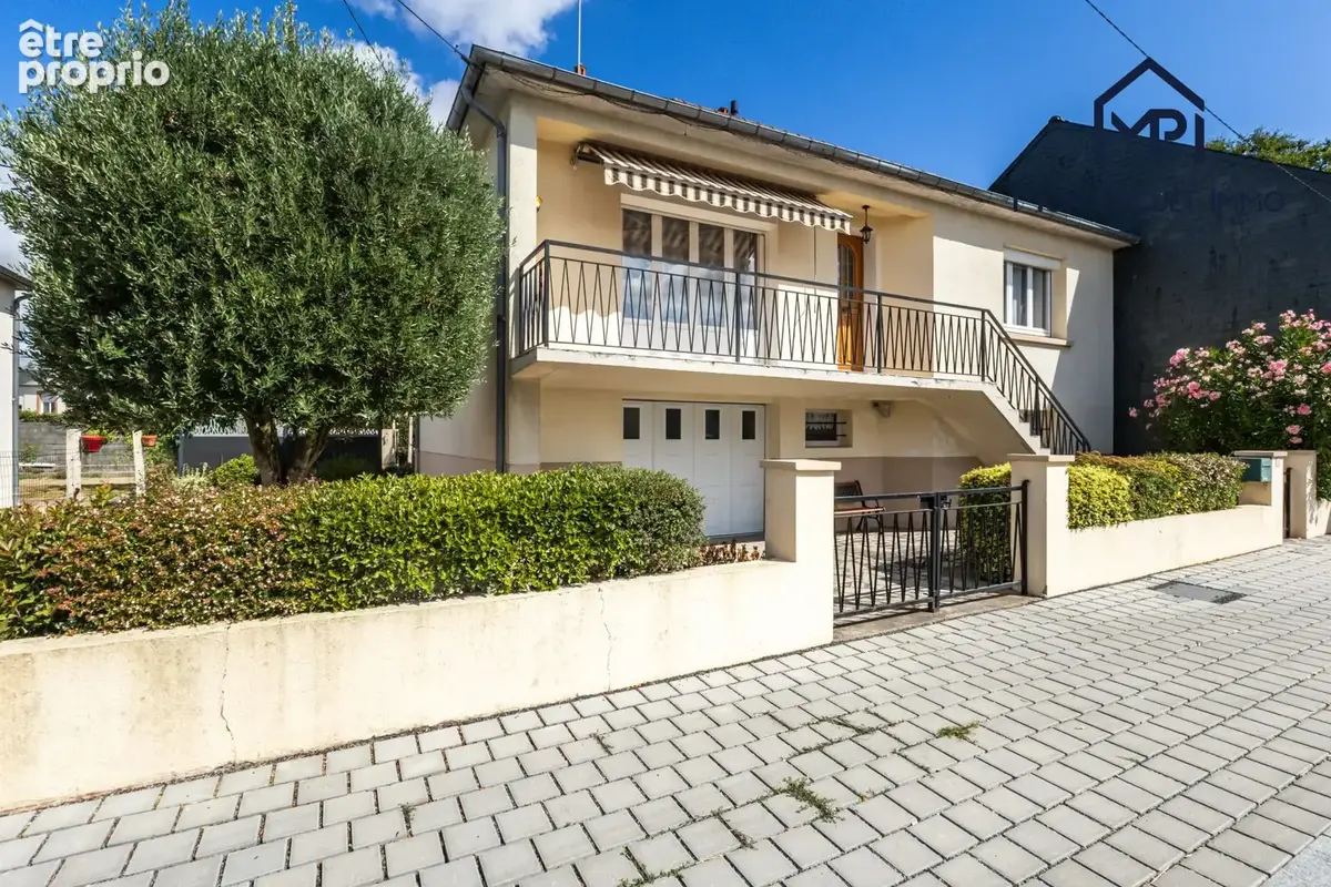Maison à BONCHAMP-LES-LAVAL