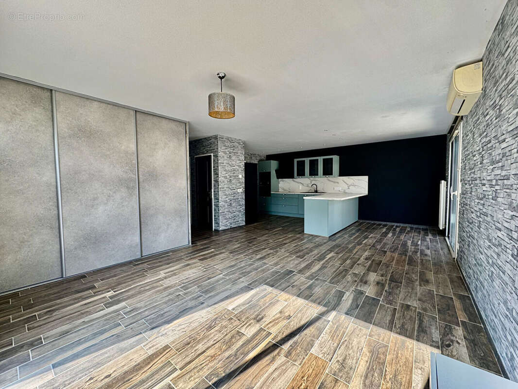 Maison à TORREILLES