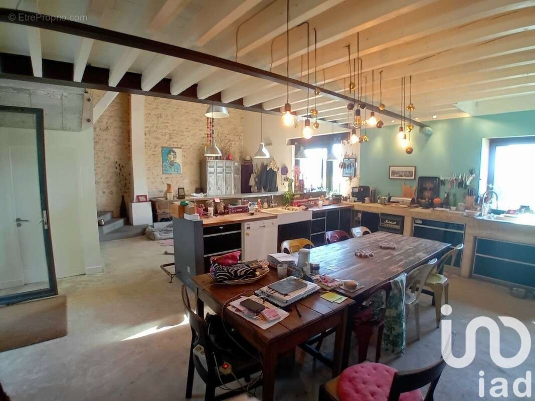 Photo 2 - Maison à JUZIERS