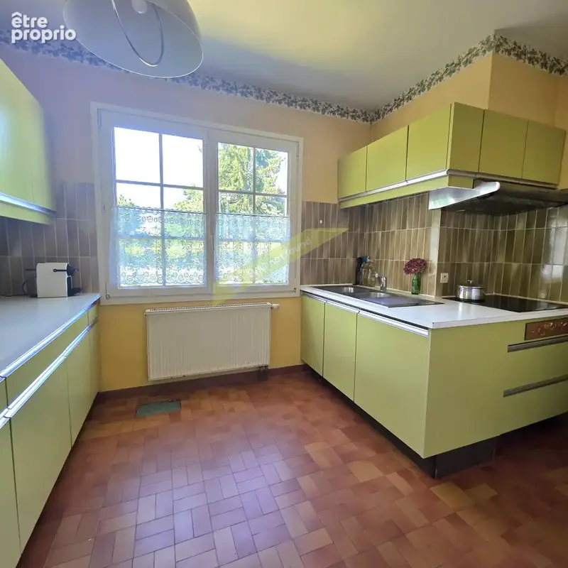 Maison de plain-pied sur 18,7 ares sur les hauteurs - photo 7