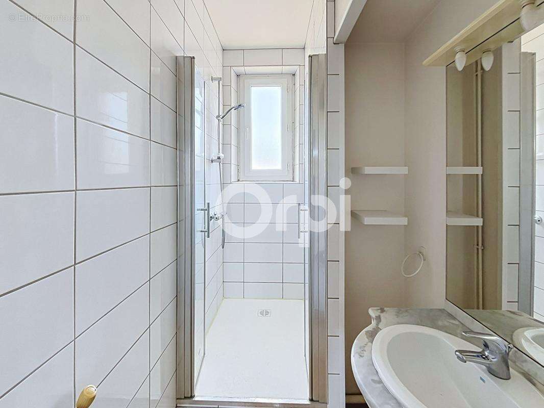 À vendre – Appartement T3 à deux pas du centre-ville - photo 6