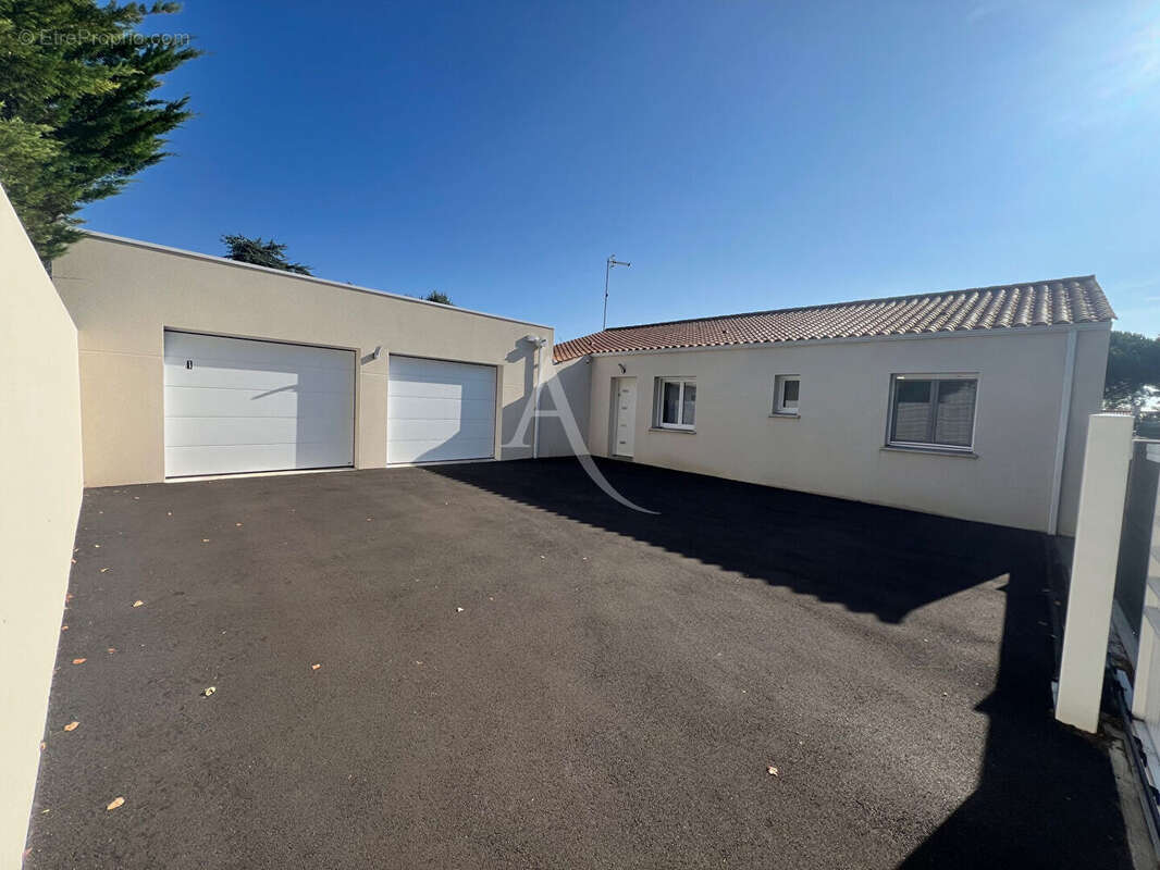 Maison à LE BERNARD