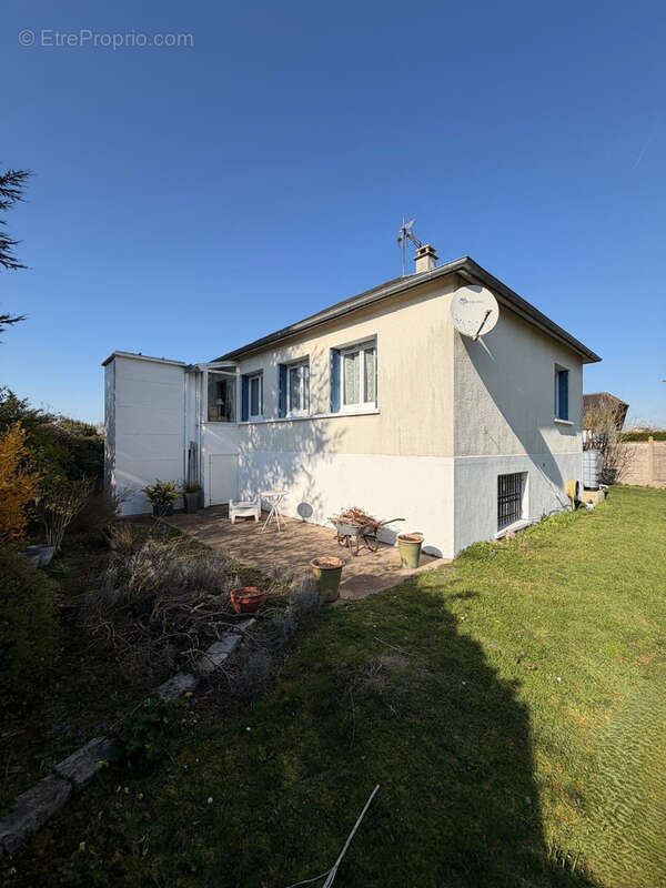 Maison de plain-pied avec ascenseur sur sous-sol total - Proche Bréval et sa gare - photo 16