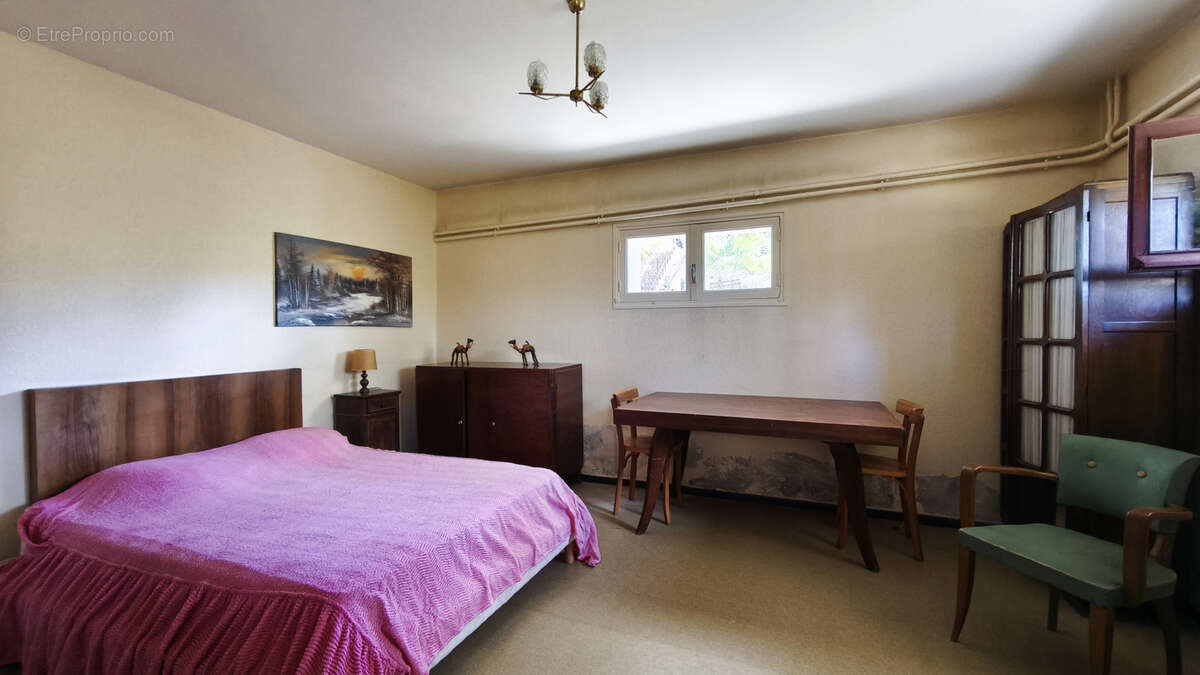 Maison à BAGAT-EN-QUERCY